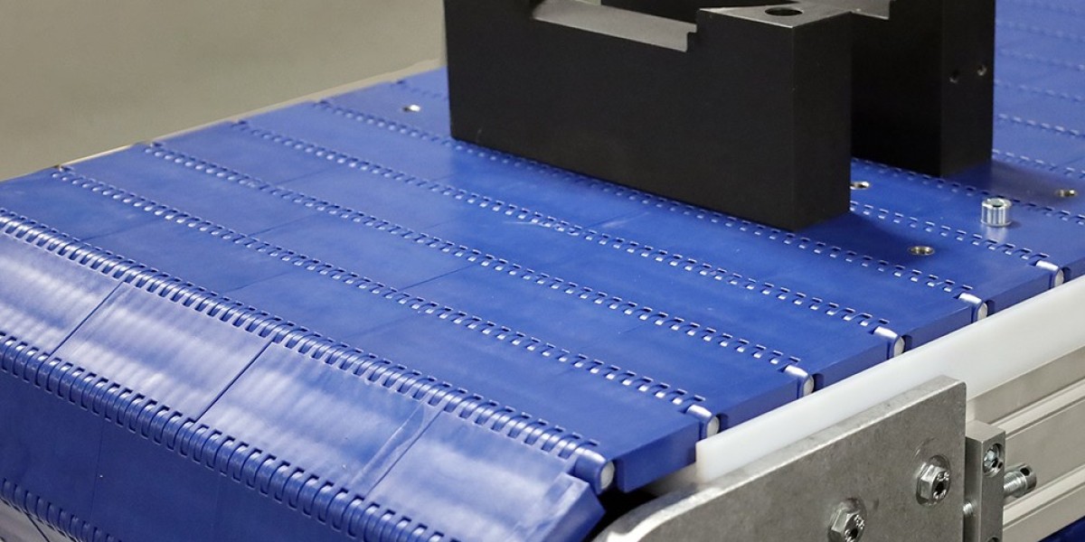 "The Benefits of Modular Belt Conveyors in Automated Warehousing"